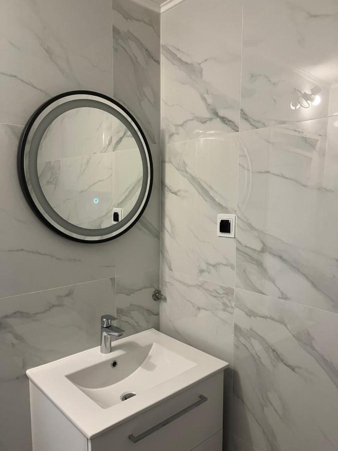 Apartment Vbk โอซีเยก ภายนอก รูปภาพ