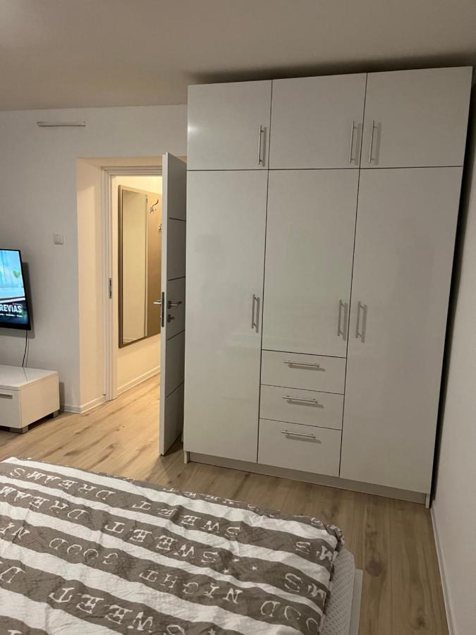 Apartment Vbk โอซีเยก ภายนอก รูปภาพ
