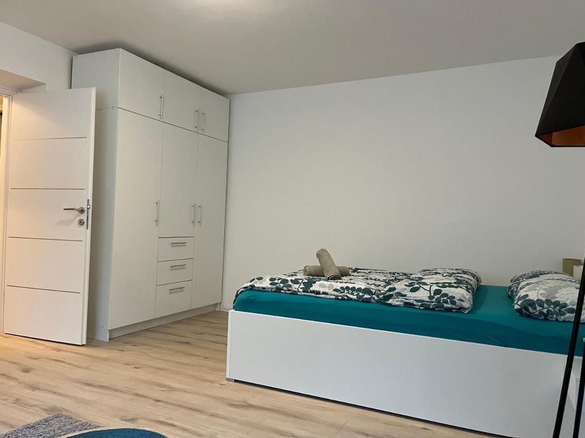 Apartment Vbk โอซีเยก ภายนอก รูปภาพ